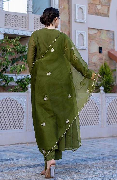 Nermosa Women Embroidery Solid Anarkali Kurta and Pant Set with Dupatta Alternate View